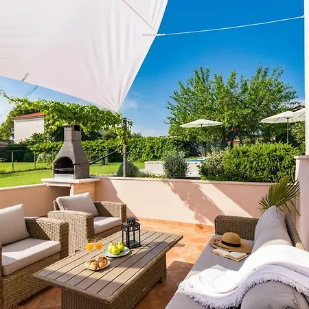 Holiday Casa Luigia * Pula