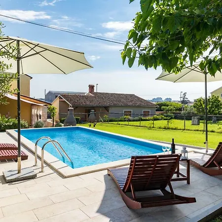 Casa Luigia Holiday home Pula